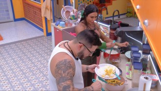 Marcelo questiona bronzeado de Gracyanne Barbosa no BBB 25