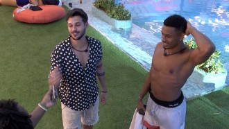 Natália fala para Rodrigo: 'Todo mundo te quer'