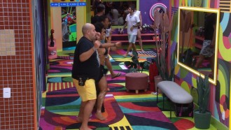 No BBB 22, brothers dançam coreografia de hit de Gloria Groove