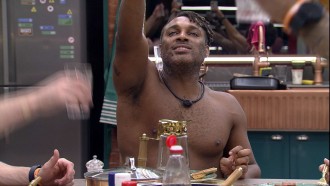 No BBB 23, Fred Nicácio faz um brinde à Marília