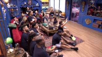 Participantes ganham R$ 5 mil em ação no BBB 24