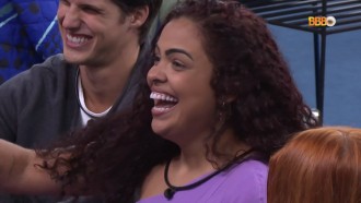 Paula é participante do BBB 23