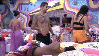 Pedro Scooby diz a Eliezer no BBB 22: 'Está na pista de novo'