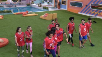 Pipocas formam duplas para a Prova de Imunidade