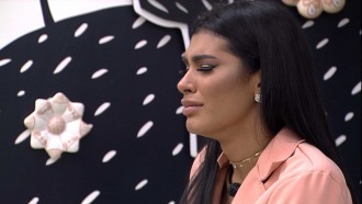 Pocah chora e desabafa no BBB21: 'Estou machucando alguém'