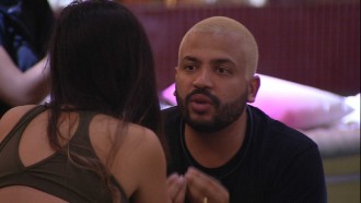 Projota dispara para Juliette no BBB21: 'Sua opinião vai para o lado de lá'