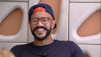 Ricardo comenta beijo em Sarah Aline: 'Foi gostoso'