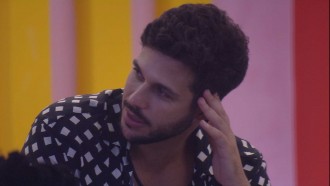 Rodrigo fala com Laís sobre Paredão: 'Vai um de nós'