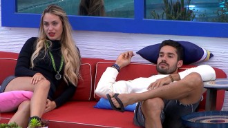 Sarah dispara sobre Arthur: 'Ele está sendo um banana'