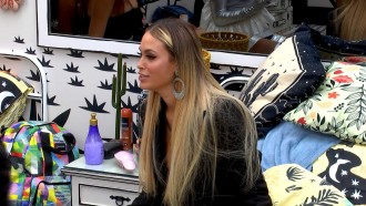 Sarah fala sobre brother: 'Ele está visivelmente com medo'