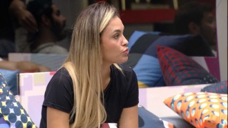 Sarah sobre Big Fone: 'Eu não atendo'