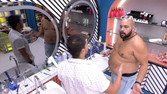 'Se eu ficar, não sei o que faço', diz Arthur Aguiar no BBB 22