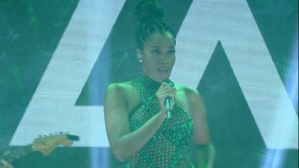 Show de IZA agita a festa desta sexta no BBB21