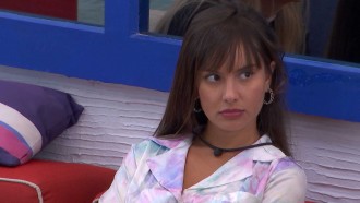 Thaís avalia atitudes de Carla Diaz no BBB21: 'Passou pano'