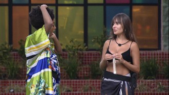Thaís desabafa sobre Fiuk no BBB21: 'Cansada dessa história'
