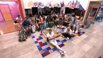 Tiago fala com brothers antes da terceira Eliminação do BBB21
