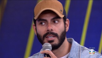 Tiago Leifert conversa com Rodolffo, nono eliminado do BBB21