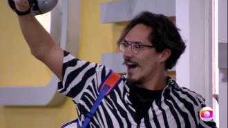 Vídeos BBB 22: confira o que rolou na madrugada do dia 25/04