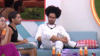 Vinicius aconselha Luciano: 'Calce a sandália da humildade'