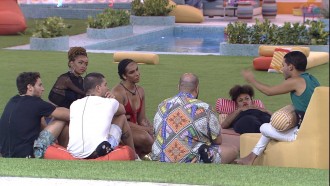 Vinicius reflete sobre pódio do Jogo da Discórdia: 'É assustador'