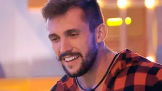 BBB 2021: Arthur deixa escapar que tem um “grande amor” fora do reality