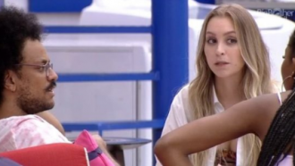 BBB 21: Carla Diaz revela seu poder para João e Camilla
