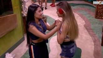 Flay revela decepção com Gabi Martins: 'Senti me abandonando'