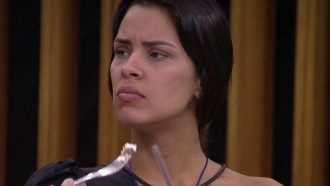BBB20 - Emparedada, Ivy sofre com desconfiança