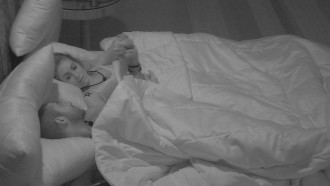 Kaysar deseja boa noite a Jéssica e agradece: 'Obrigado por essa linda noite'