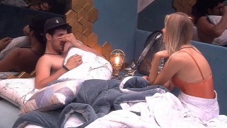 Maycon chora no Quarto Ouro e desabafa com Isabella e Tereza!