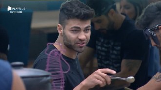 Netto e Lucas discutem, e DJ dispara: ‘Não preciso de você’