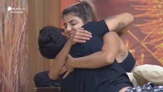 Peões fazem surpresa de aniversário para Diego Grossi