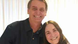 Regina Duarte apoia discurso do presidente Bolsonaro e é criticada