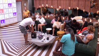 Resumo BBB: Dupla vence o Anjo, Líder declara voto e Isabella diz ter 'pena' de Maycon