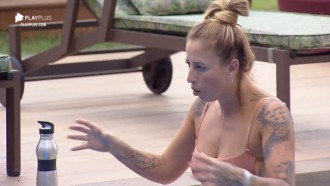 Revoltada, Bifão detona peões 'que ficam dando uma de vítima'