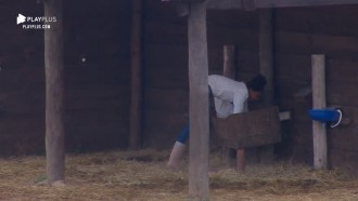 Sabrina Paiva começa o dia cantando Viver Sem Ti, do Exalta