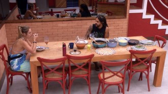 Viegas opina sobre jogo: 'Dá para ser menos dolorido'