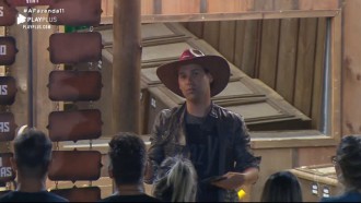 Viny define tarefas da semana para os peões