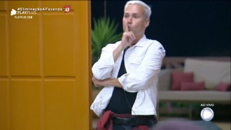 Viny Vieira faz suspense e gesto provocativo ao voltar de Roça