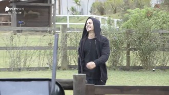 Biel acorda de bom humor - A Fazenda 12