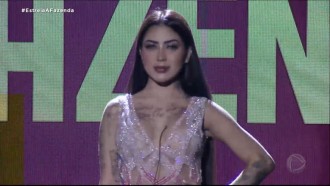 MC Mirella é a nona peoa de A Fazenda 12