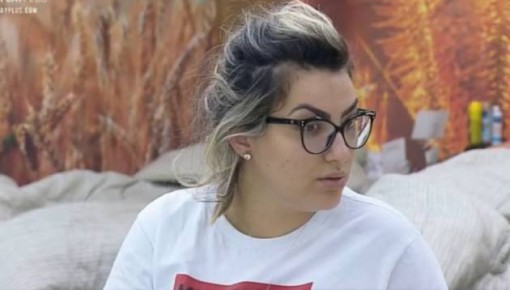 Thayse faz revelação sobre Hariany