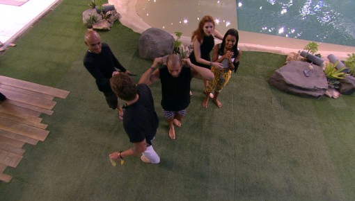 Breno chora após vencer a Prova do Líder Paredão BBB