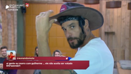 Diego celebra vitória, enquanto Lucas lamenta falta de sorte