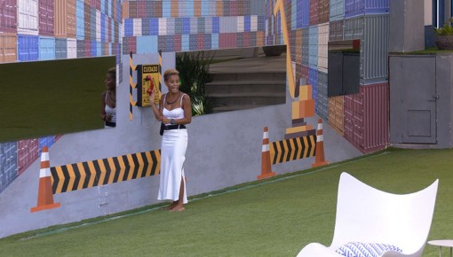 Aline Wirley 'atende' Big Fone e relembra momentos no BBB 23: 'Como essa casa se transforma'