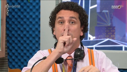 CAT BBB: Rafael Portugal se emociona com música de Fábio Jr.