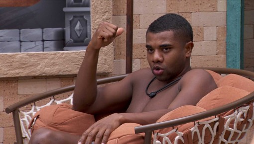 Davi fala de jogo de sister no BBB 24: 'Tá querendo se esconder'