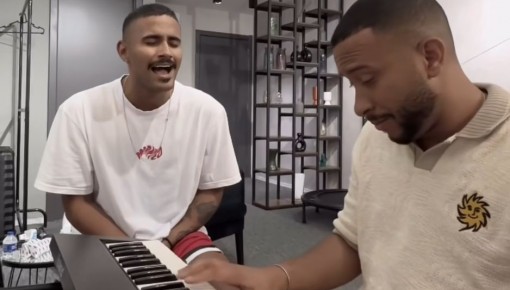 Fora do BBB 24, Pizane ensaia sucesso de Rodriguinho