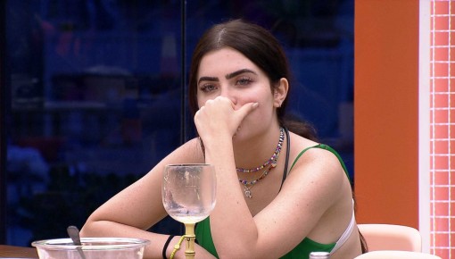 Jade Picon: ‘Acho que talvez a Naiara fique’