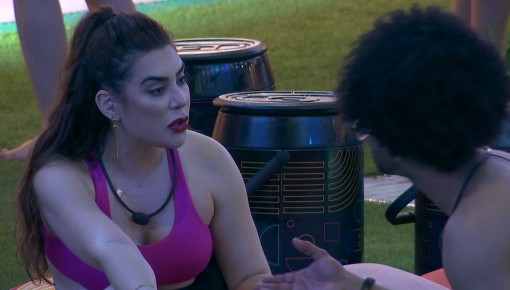 Naiara Azevedo e Luciano conversam sobre cancelamento